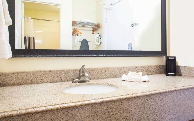 La Quinta Inn & Suites Columbia