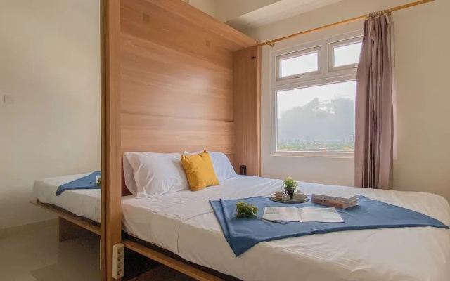 Good And Homey 2Br Apartment At Green Pramuka City