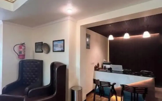 Hotel Riviera By Mount view