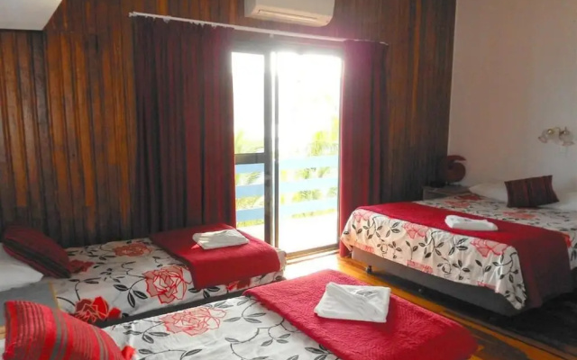 Coral Point Lodge – Guest Rooms – Shute Harbour