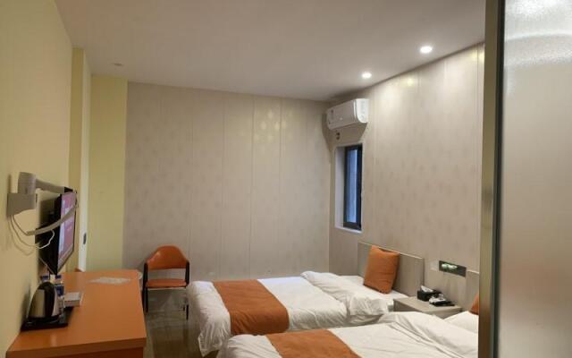 Shell Nanjing City Qixia District Baguazhou Hotel