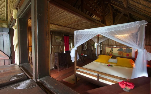 Analatsara Eco Lodge