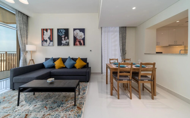 Lux BnB BLVD Central