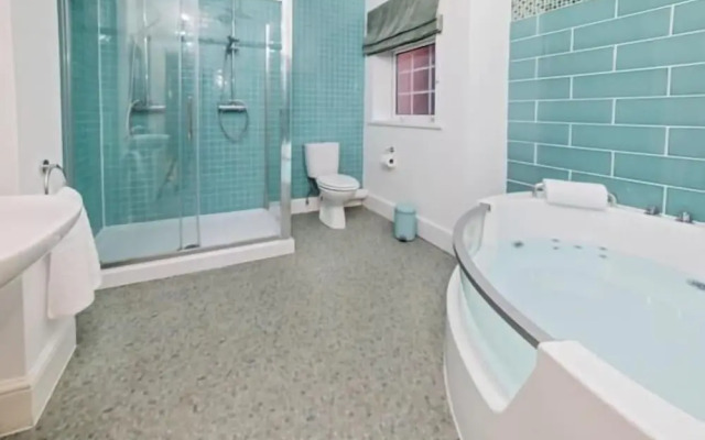 G Boutique Hotel