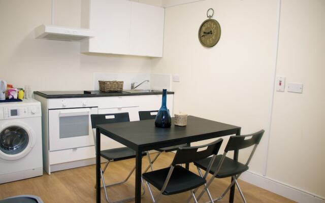 Cozy Modern Bedroom Apartment City L1