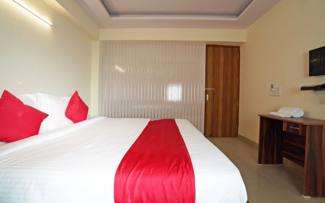 OYO Flagship 24651 GMD Vasundhara