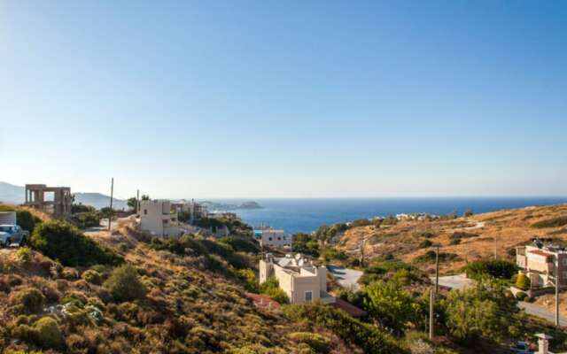 Luxurious Rikas Villa