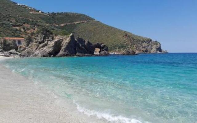 Moka Evia Island
