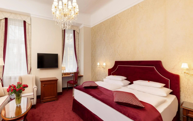 Hotel Stefanie