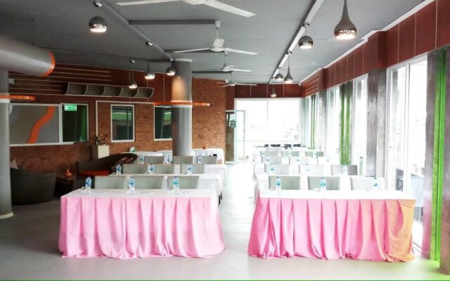 Chabana Kamala Hotel 