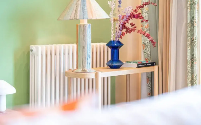 The Eades Laura Perryman 1 Bed