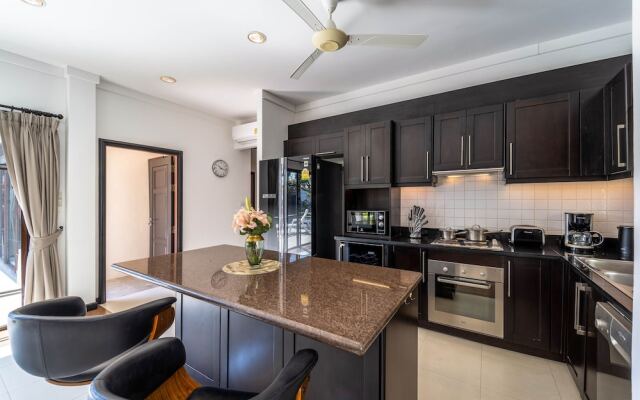 3 BR Pool Villa in Great Location BUB