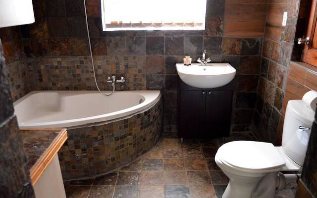 Cliffords Lodge & Spa