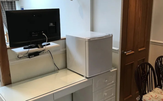 Vane House Apartment