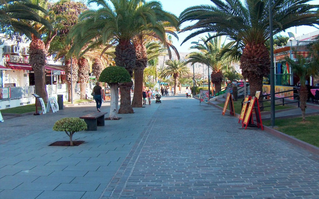 Sun Terrace Los Cristianos by HelloApartments