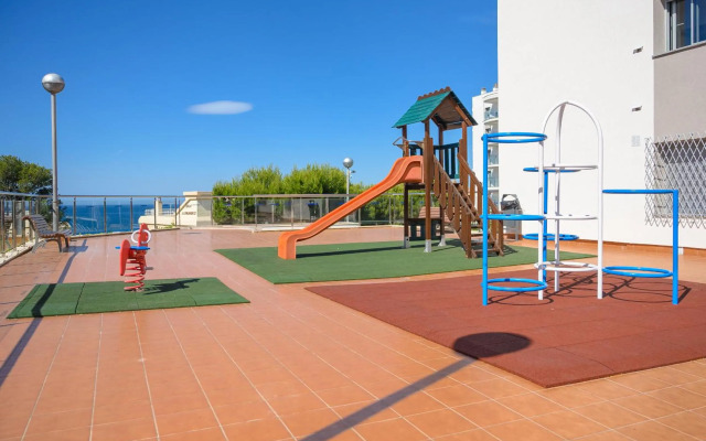 MedPlaya Albatros Family