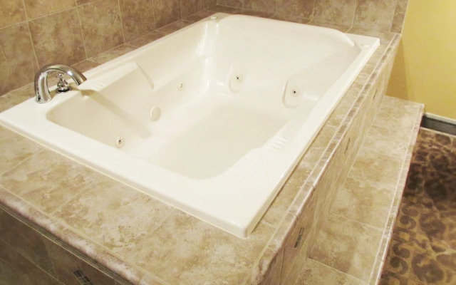 Best Western Pioneer Inn & Suites