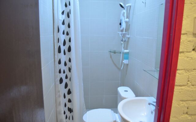 M Motel Meru