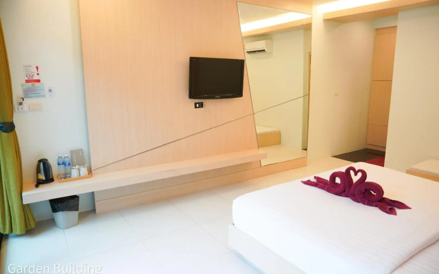 Silver Sand Hotel (SHA Plus+)