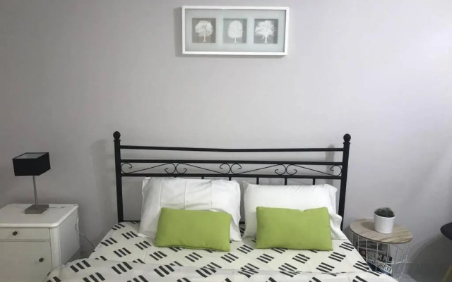 Istos Apartment 1