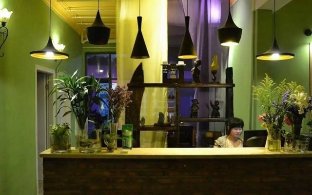 Yangshuo Yisu Xijie Hostel