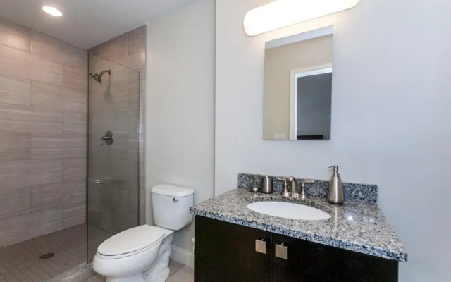 BOS001 2 Bedroom Apartment By Senstay