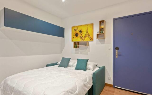 Charming Blue Studio - 15 Mins to Grand Palais
