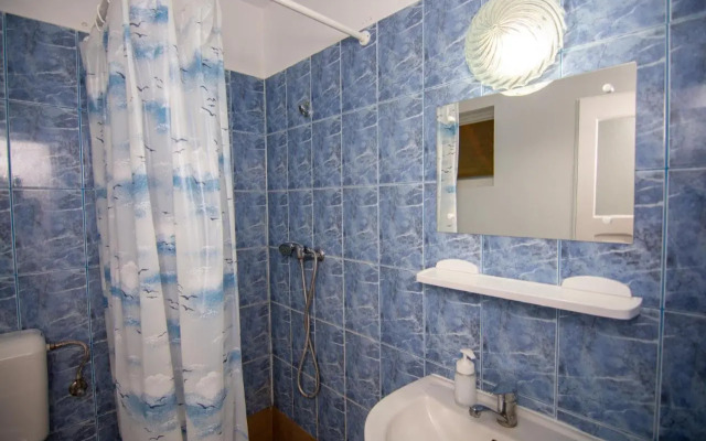 Silver Villa