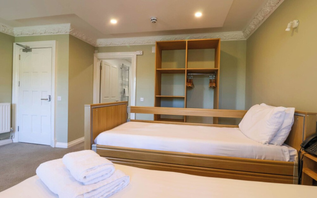 Harcombe House Rooms Accessible Ground Floor Twin