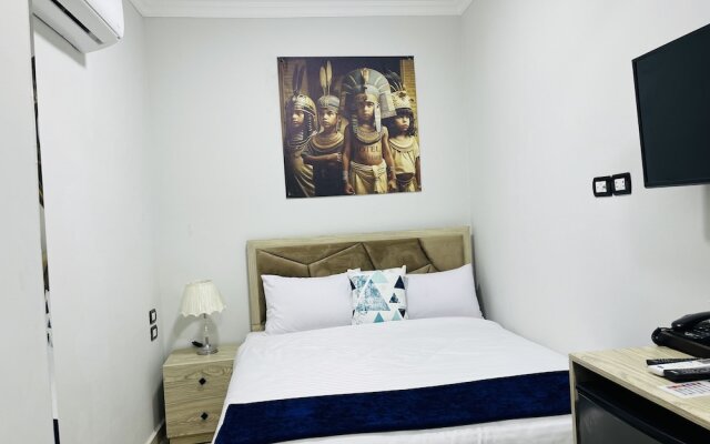 Capital Of Pyramids Hotel