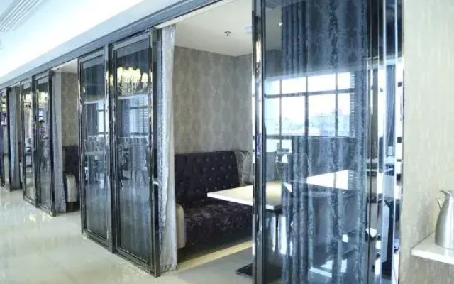 Yijia Hotel (Changsha Ligu Litang Metro Station)