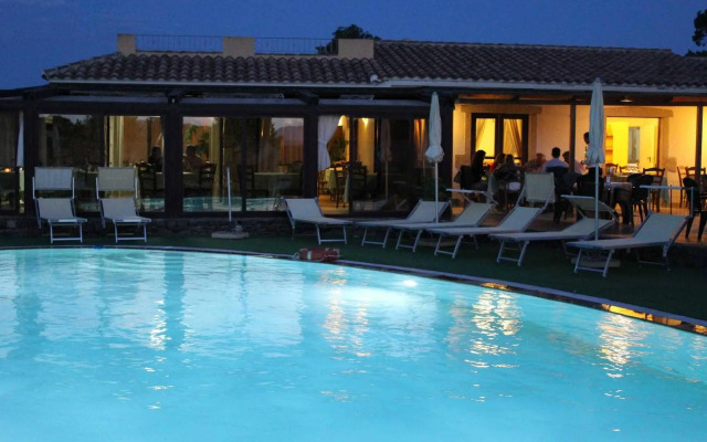 Hotel Cala Mirto