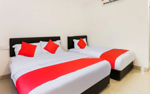 Super OYO 89495 Rich Hotel