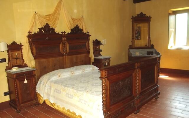 Il Castello Dei Principi Sanseverino