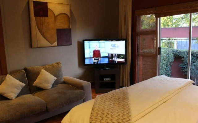Saffron Guest House