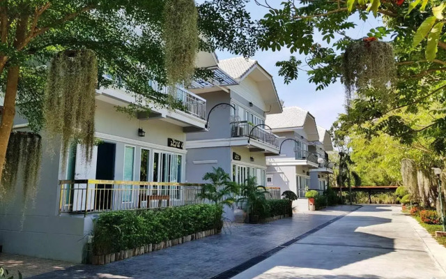 Muaan Resort