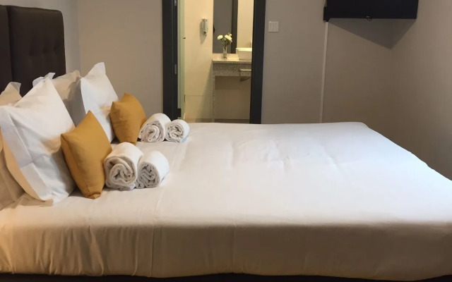 Villa Caparica Hostel