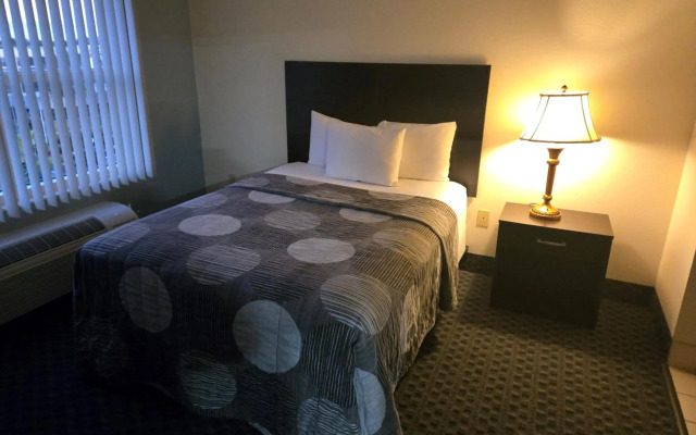 Allure Suites