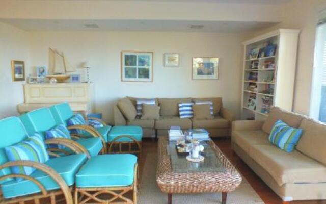 Point Break 14 Korogora Street