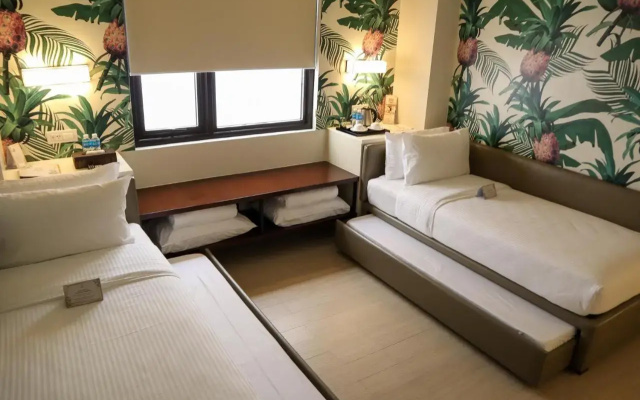 Mella Hotel Manila near NAIA Airport