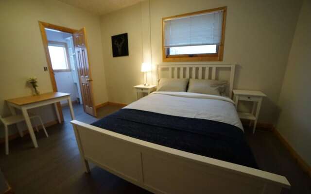 Yellowknife B&B