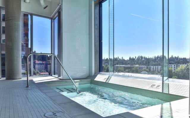 Sophari Bellevue Tower Apts