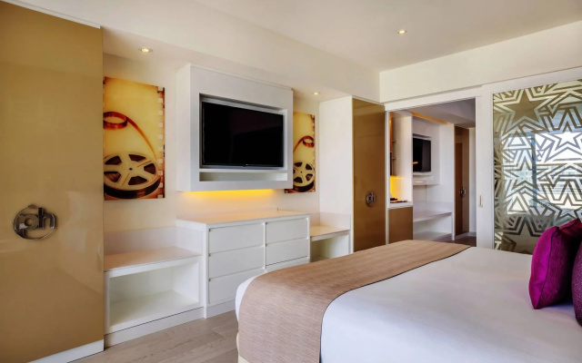 Planet Hollywood Cancun by Royalton, An Autograph Collection All-Inclusive Resort