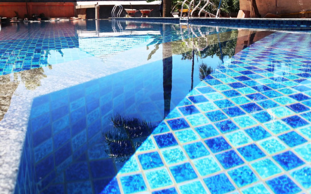 Sinar Sport Hotel