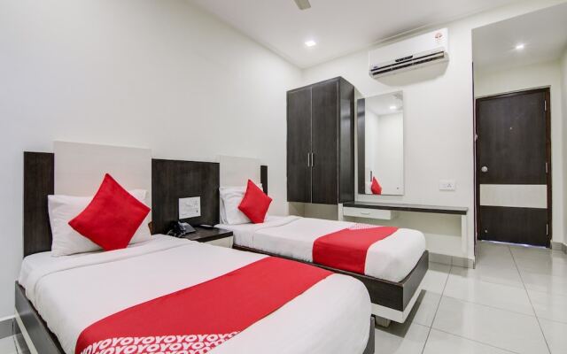 OYO 1466 Hotel G Square