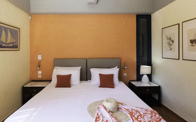 Barbati Beach Apartments @ La Riviera Barbati