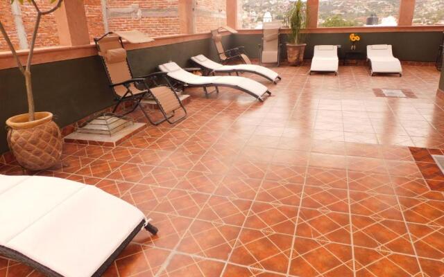 Vista Del Sol Apartments