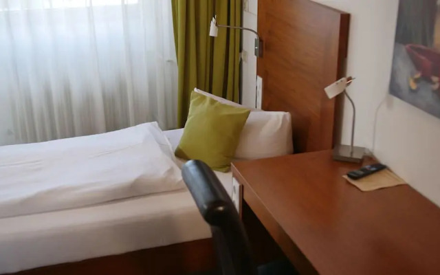 Gasthof zum Kreuz Escheck