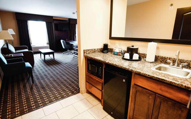 Hampton Inn and Suites Pine Bluff