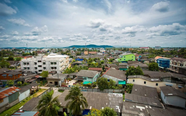 Phongkaew Hotel